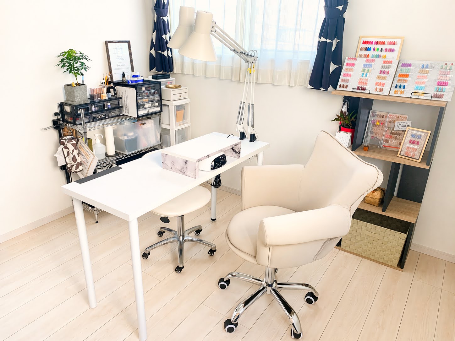 草津市 uluca nail の完全個室プライベートサロン空間
